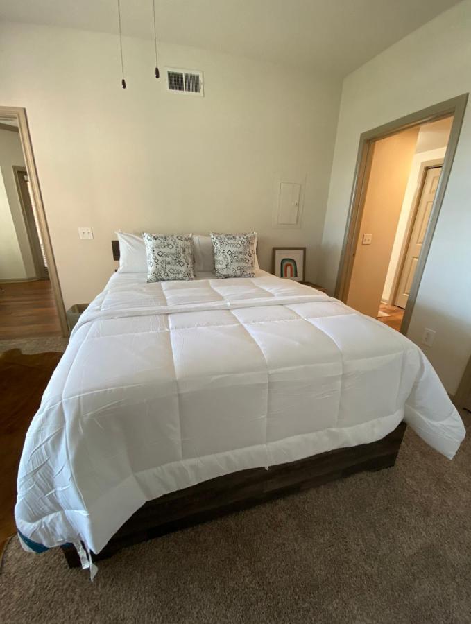 Bright & Modern Galleria Suite! 5 Star Location, Self Check In & Free Parking Houston Exterior foto