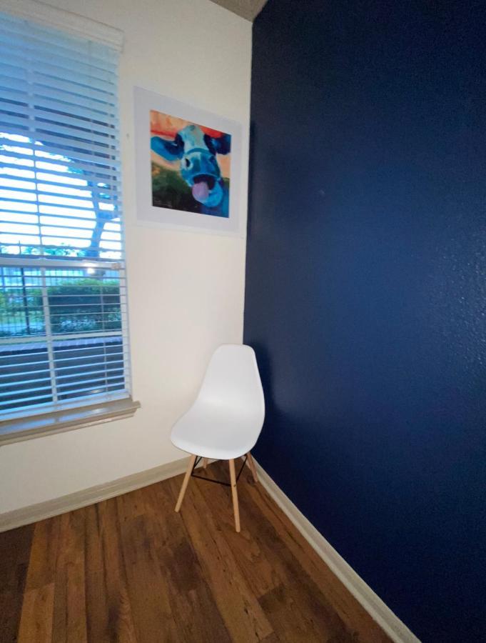 Bright & Modern Galleria Suite! 5 Star Location, Self Check In & Free Parking Houston Exterior foto